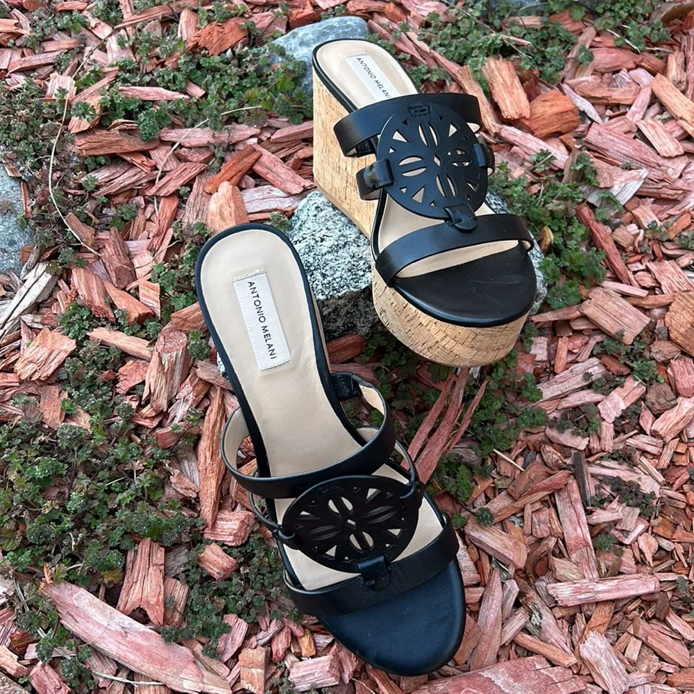 Antonio Melani Women’s size 10 Quinlynn Leather Platform Black Wedge Sandals
